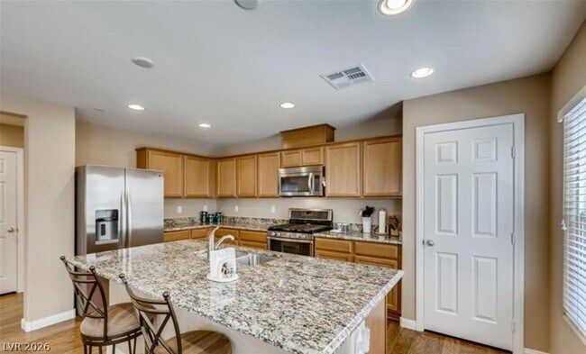 Photo - 3077 Camino Sereno Ave
