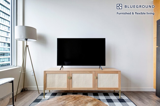 Photo - 11011 NE 9th St Unit FL11-ID234