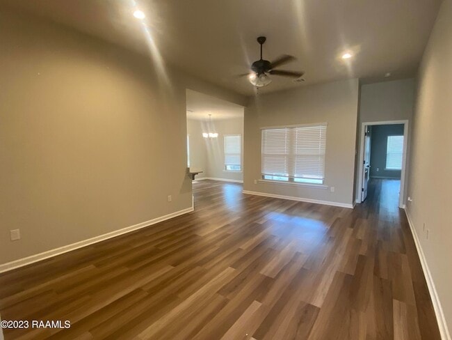 Photo - 204 Sparkling Meadows Ln