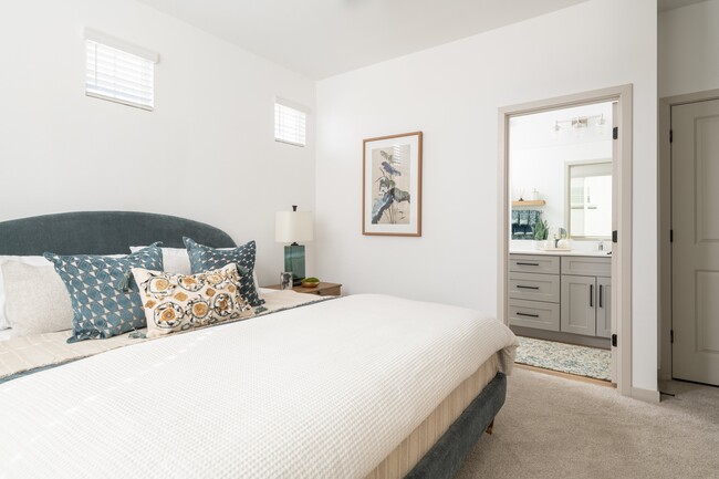 Photo - Bungalows on Henness