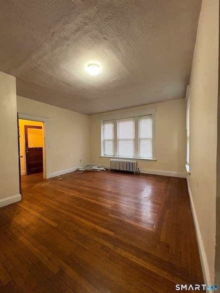 Photo - 787 Elm St