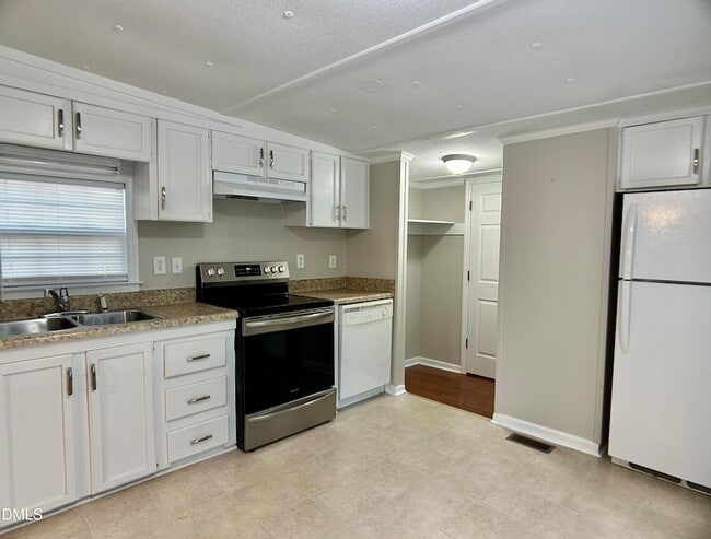 Photo - 2145 Winston Rd