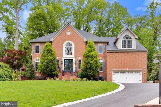 Photo - 6526 Dearborn Dr