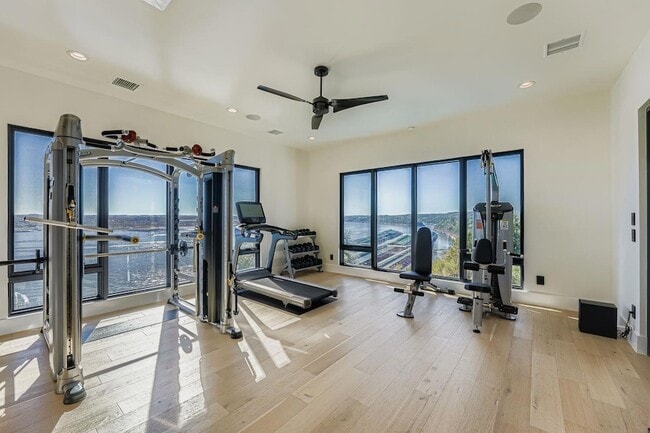 Photo - 6412 Lantern View Dr