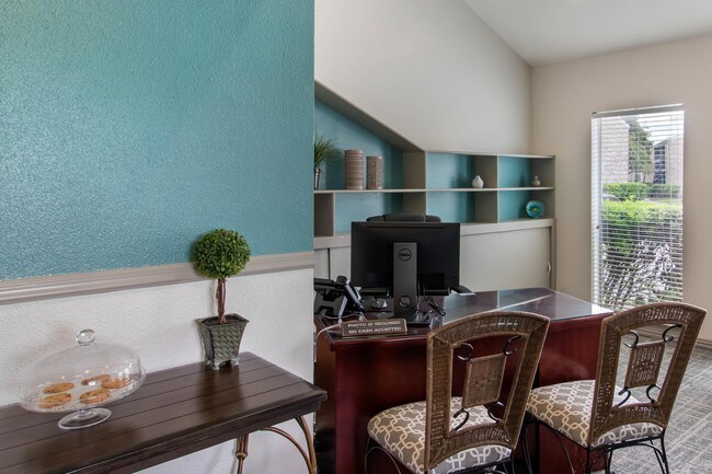 Photo - Sage Hollow Apartments