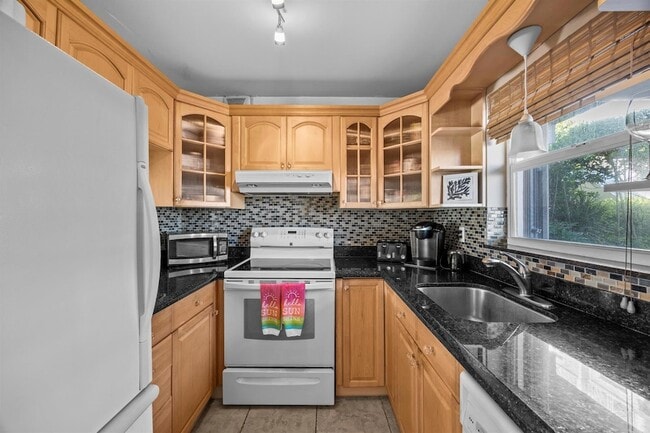 Photo - 311 E Ocean Ave Unit 108