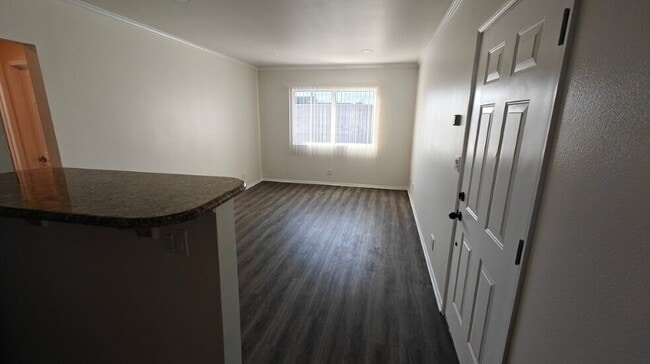 Photo - 2518 Mathews Ave