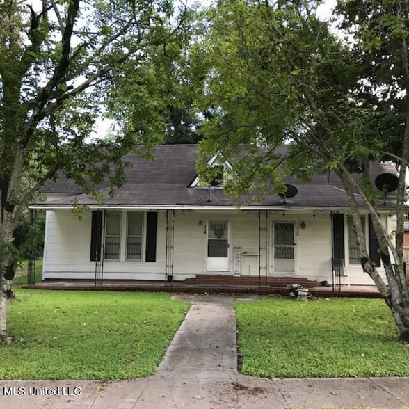 Photo - 312 Hopson St