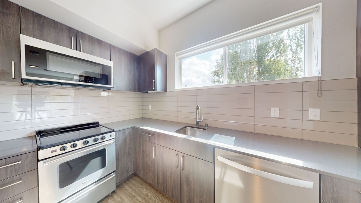 Floor Plan - 1-Bedroom + Juliette