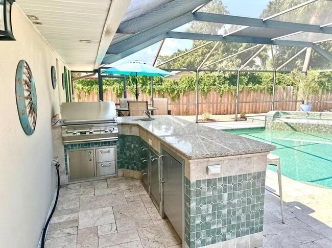 Photo - 6139 Hollywood Blvd