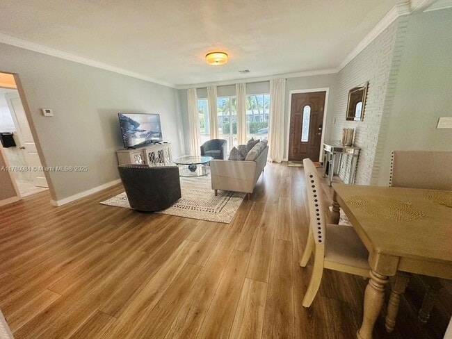 Photo - 2741 NE 53rd Ct