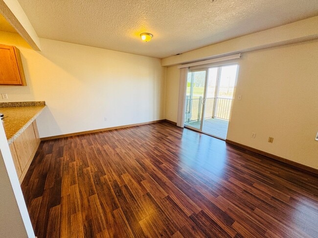 Photo - Briar Ridge Apartments