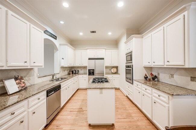 Photo - 3511 Yupon St