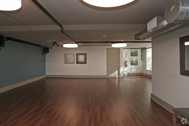 Yoga Studio - The Archer Apartment Homes