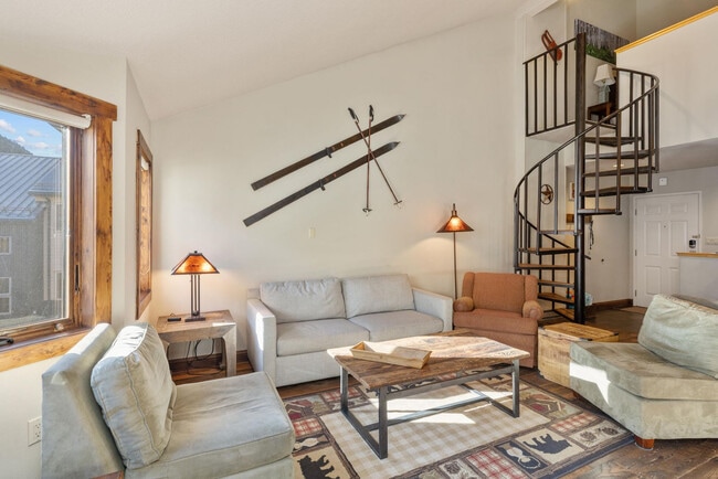 Photo - 280 Mahoney Dr Unit FL2-ID1309436P