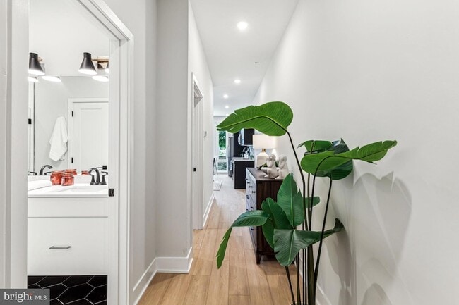 Photo - 6910 Ridge Ave Unit 209