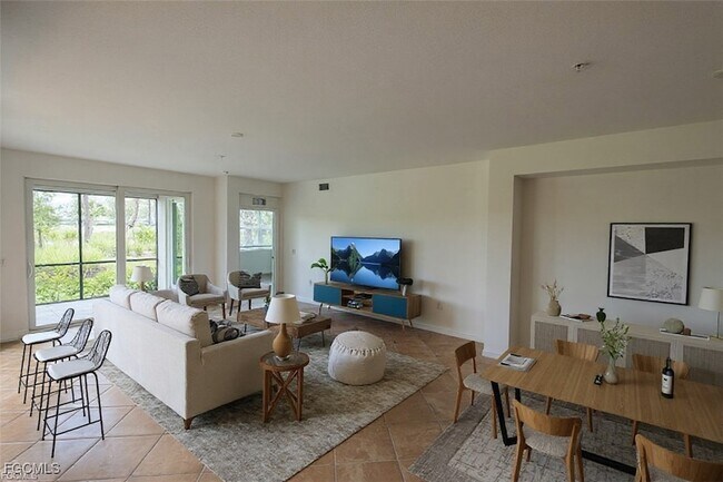 Photo - 16572 Kingwood Ln Unit 3611