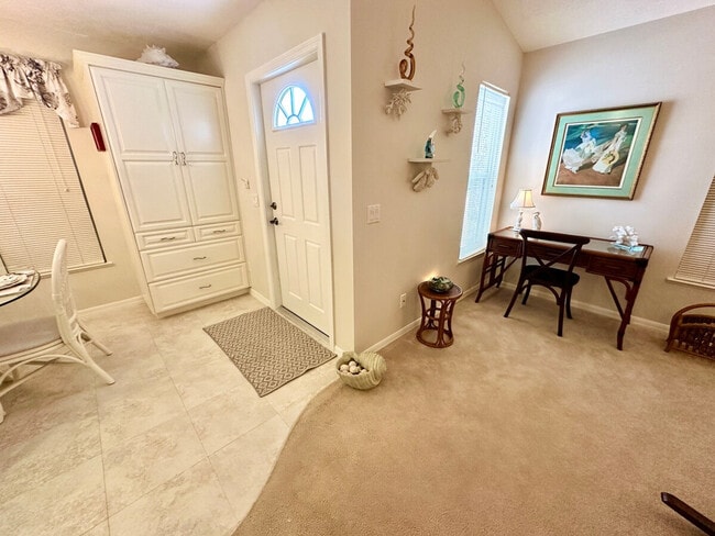 Photo - 1184 Nettles Blvd Unit SI ID1537487P