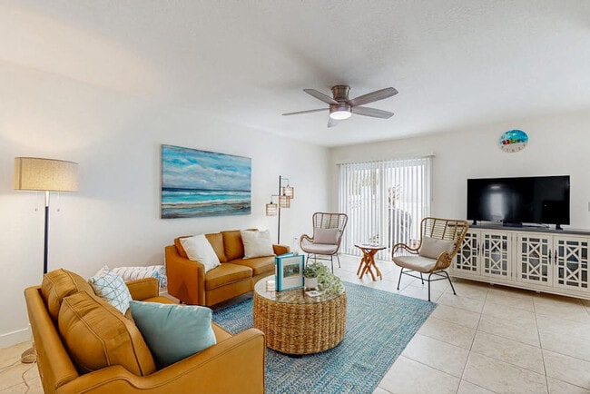 Building Photo - 10125 Manatee Ave W Unit SI ID1591493P