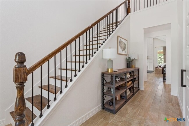 Photo - 7014 Troyan Ln