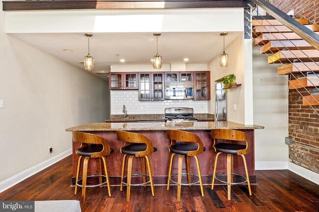 Photo - 1301 00 N Front Street Unit G