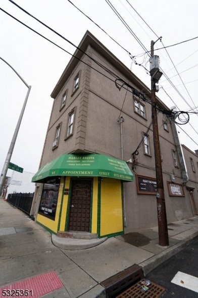 Photo - 331 Straight St Unit 3