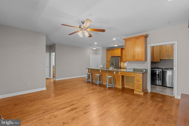 Photo - 1701 Lake Shore Crest Dr Unit 21