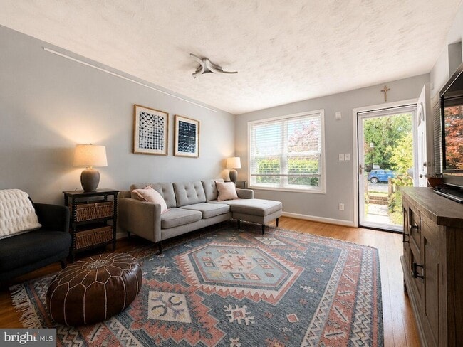 Photo - 609 S Henry St