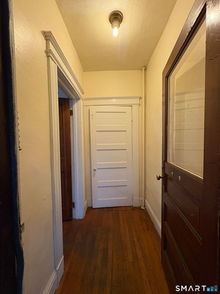 Photo - 787 Elm St