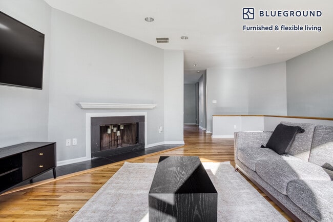 Photo - 2107 O St NW Unit FL2-ID341