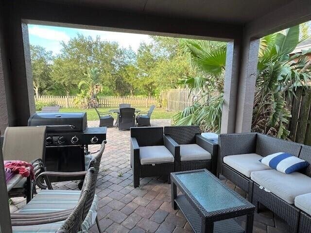 Photo - 144 Blue Grotto Dr