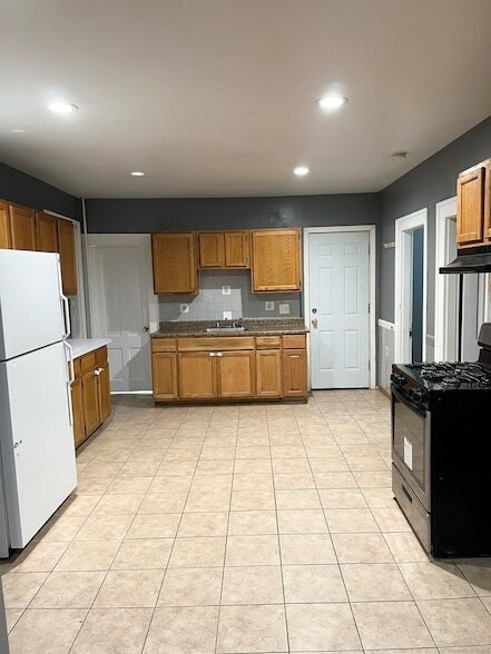Photo - 60 S Whitney St Unit 2