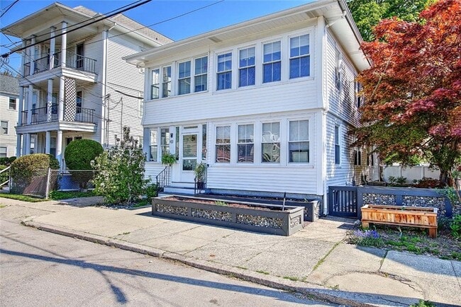 Photo - 43 Trenton St