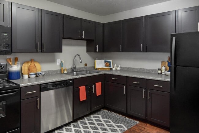 Photo - Pointe at Saint Joseph Apartment Homes