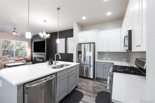 Photo - 1400 W 66th Pl