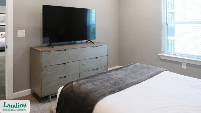 Building Photo - 3060 Steeple Cir Unit 4402.1408164