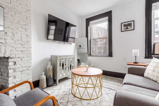 Photo - 333 W 11th St Unit FL3-ID1054919P