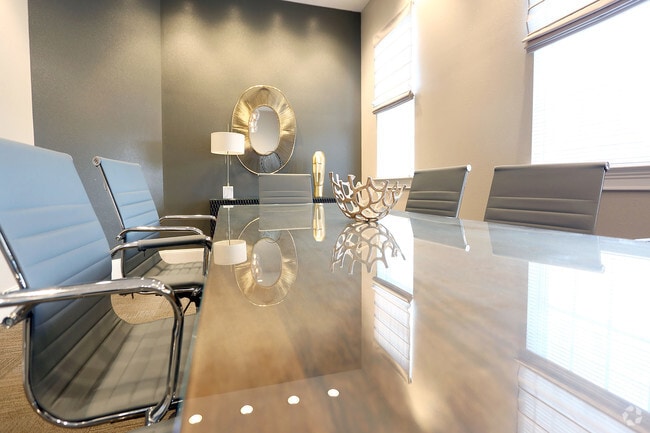 Clubhouse Conference Room - The Choices at Holland Windsor