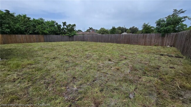Photo - 1552 Cedarbrook St