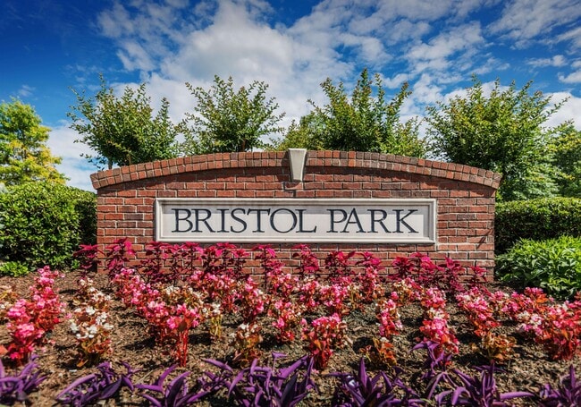 Photo - Bristol Park at Riverchase
