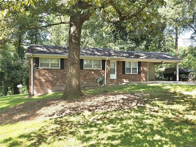 Photo - 3350 Scott Dr
