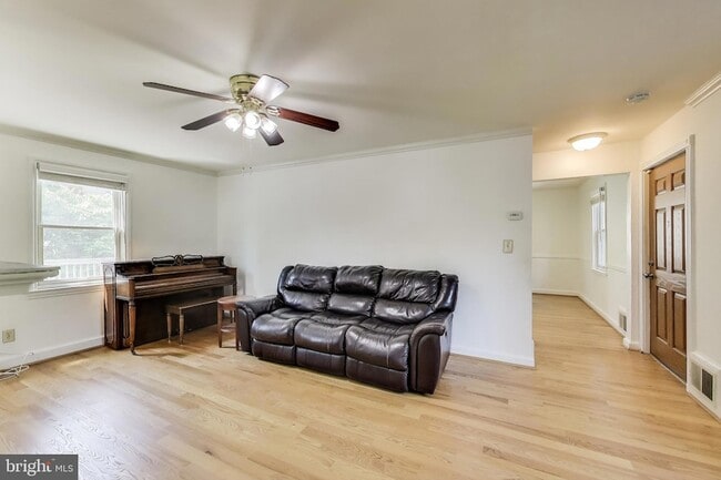 Photo - 4600 Jones Bridge Rd