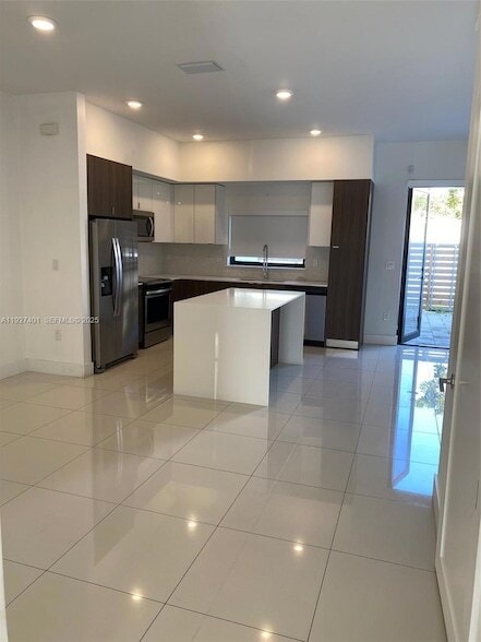 Photo - 10429 SW 118th Ave