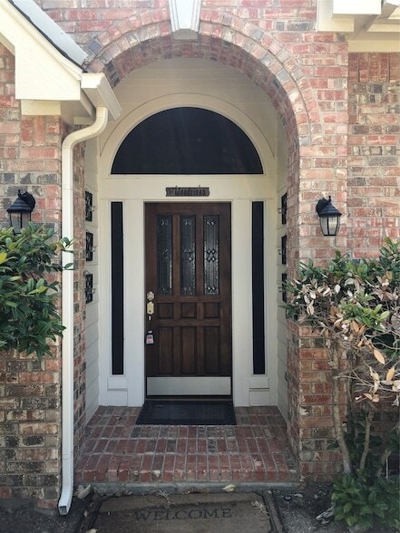 Photo - 2685 Hillside Dr