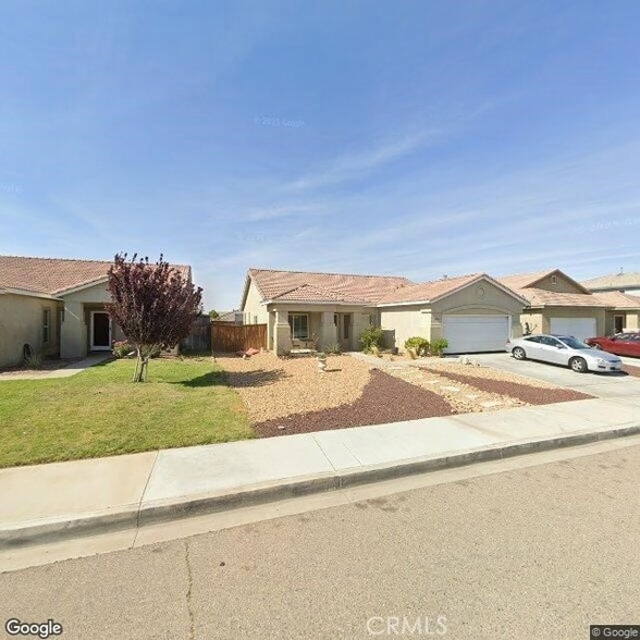 Building Photo - 11748 Luna Rd
