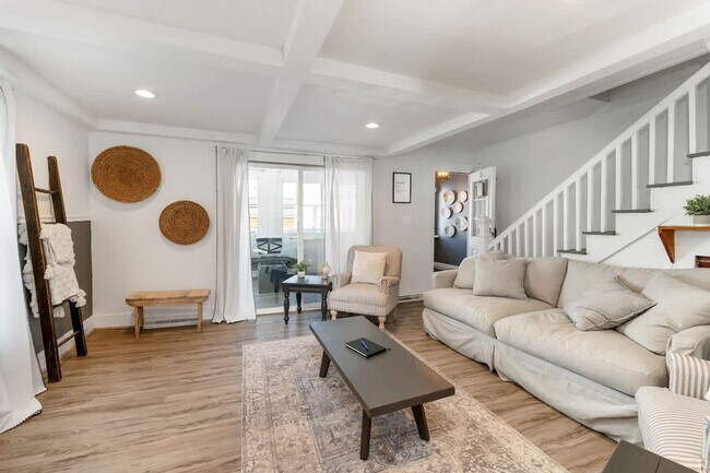 Photo - 9 Cole St Unit ID1312387P