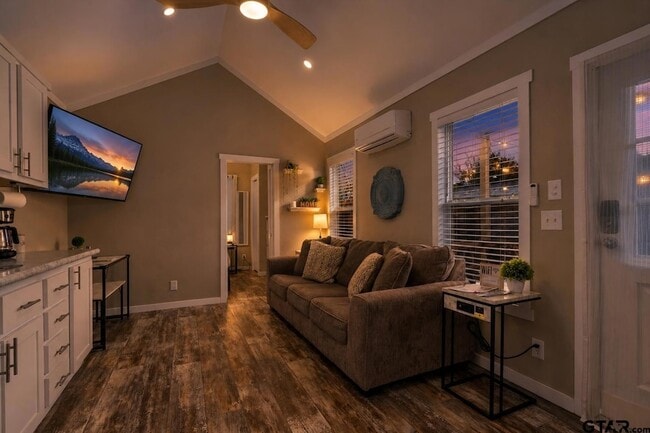 Photo - 10801 Harvest Wood Dr