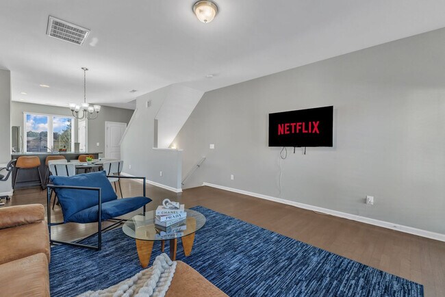 Photo - 2606 Wolf Cub Ct Unit ID1093334P