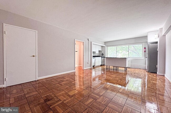 Photo - 5315 Connecticut Ave NW Unit 310