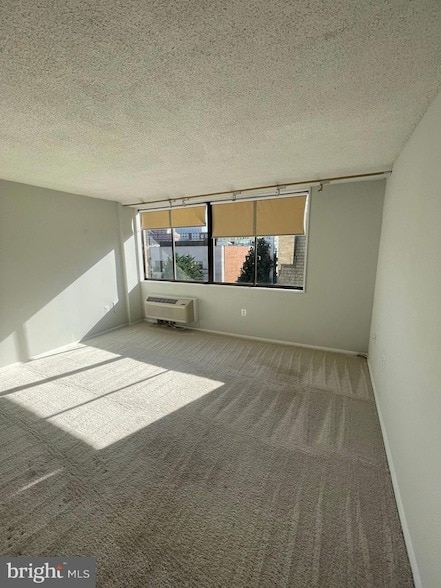 Photo - 1325 18th St NW Unit 612